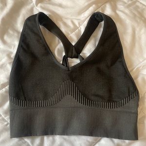 Good American Core Seamless Plunge Sports Bra- size 3/4